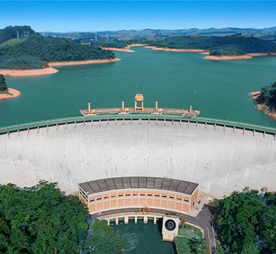 Vista aérea de Usina Hidrelétrica de Funil